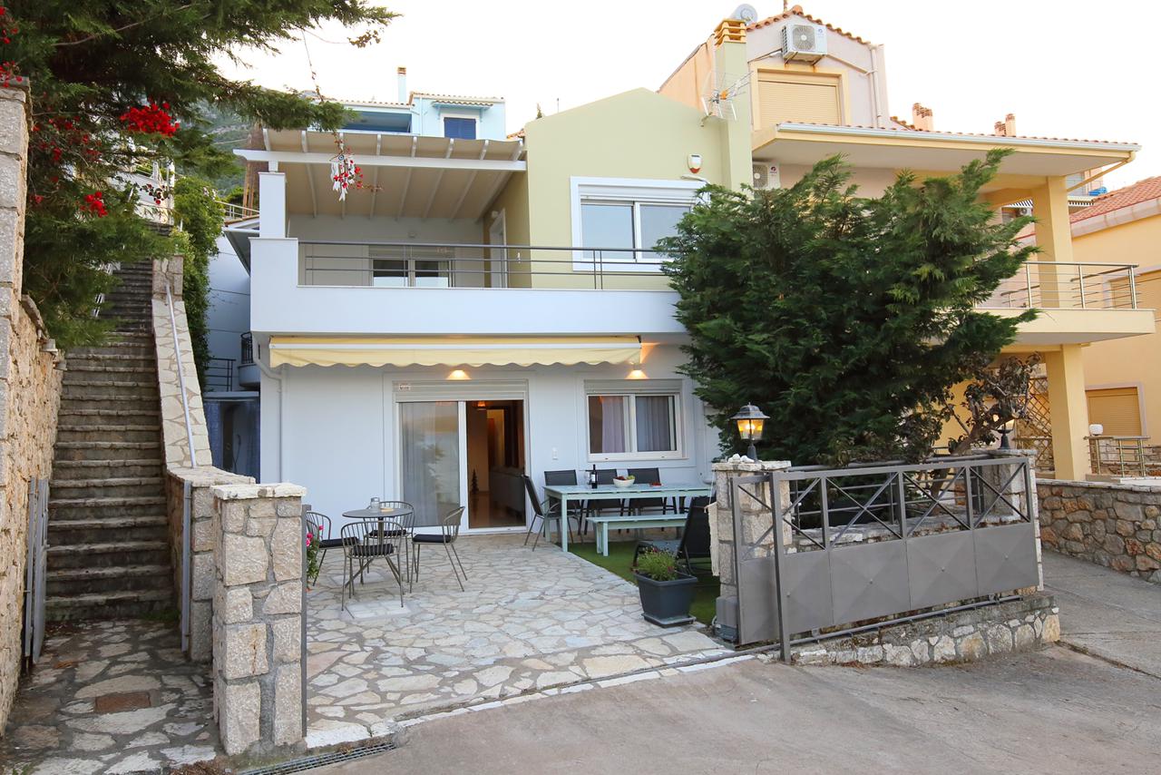 Luxury Villa 1