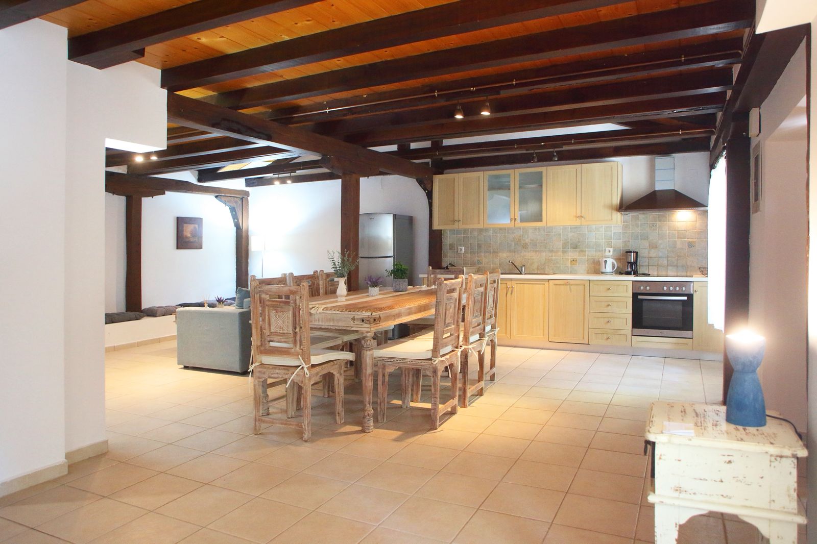 Villa 2 Interior