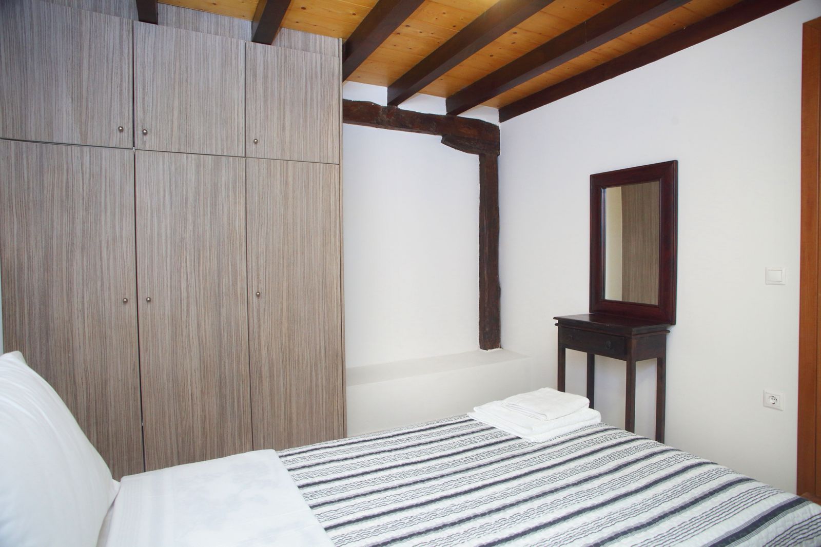 Villa 2 Interior